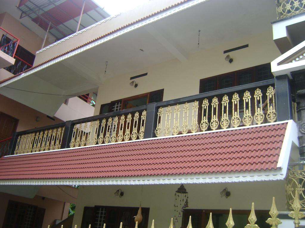 Prems Homestay Kochi Exterior photo